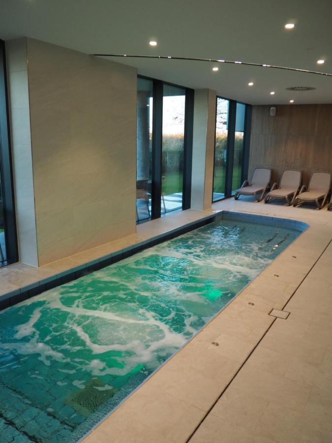 Hotel Otp Balatonszárszó 外观 照片